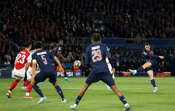 澳客赛事直播-【观察】2250万的中场拼图，他是恩里克巴黎的平衡器